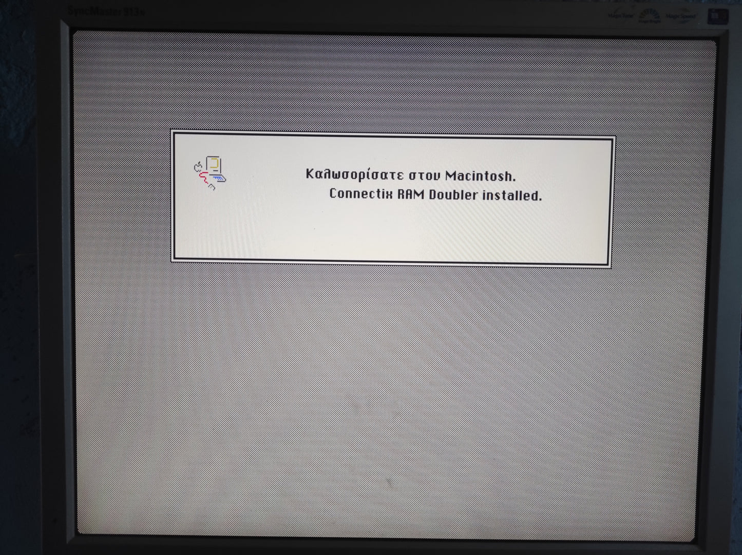 Apple 820-0548-B Performa LC 630 Logic Board 33MHz 68LC040 + 32MB Motherboard