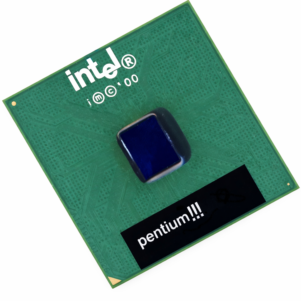 Intel Pentium III SL45Z Socket 370 733/256/133/1.65V 733MHz Vintage Retro CPU