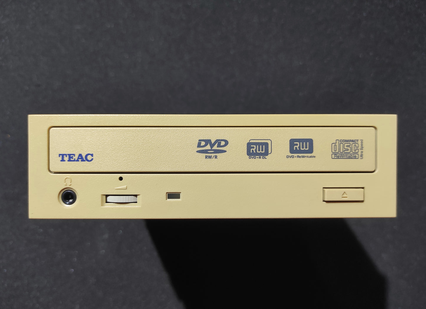 TEAC DV-W516GA-095 IDE 5.25" Vintage Retro Beige DVD-RW DL Drive 19771440-95