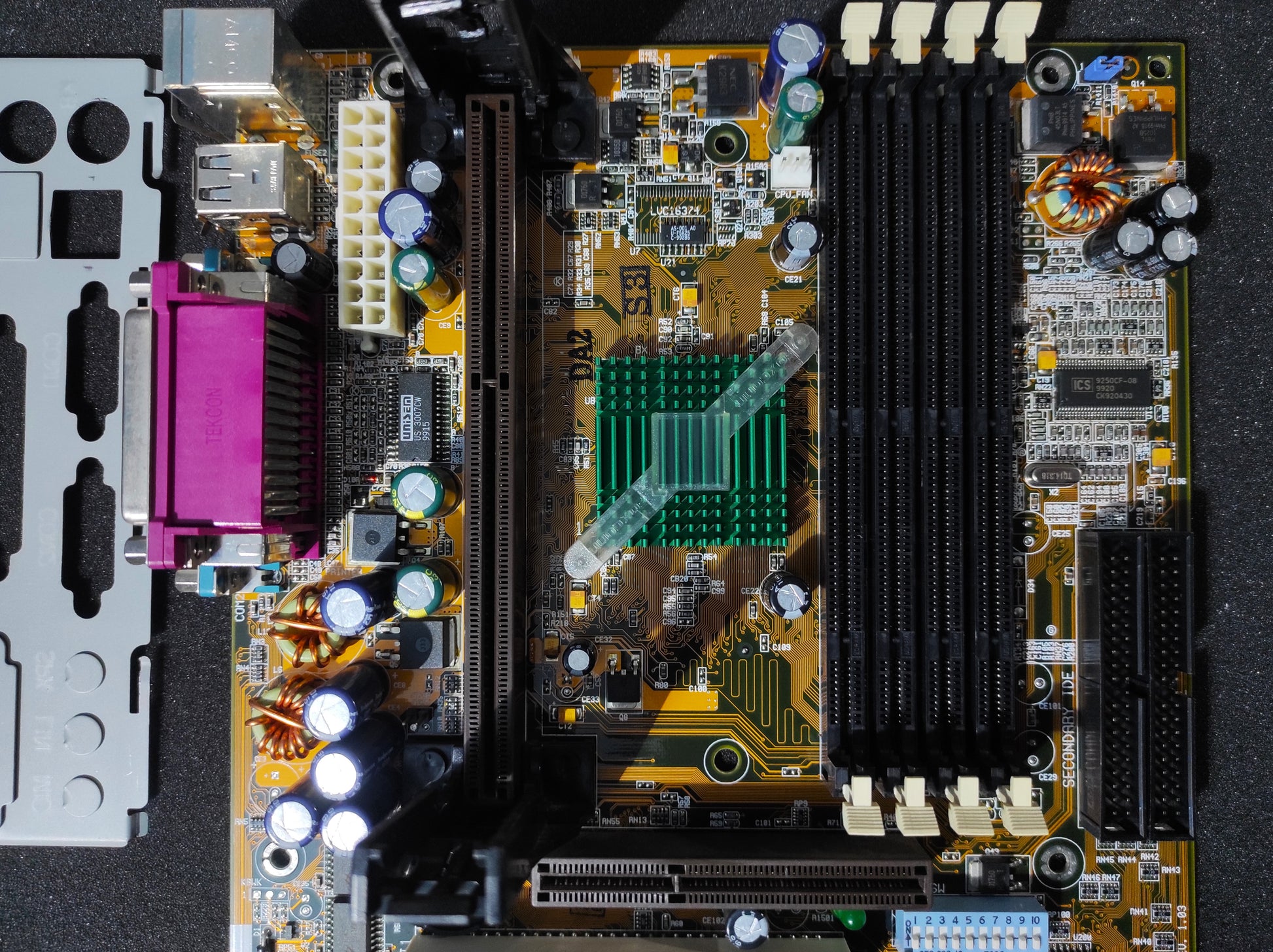 ASUS P3B-F Slot 1 ATX Retro Motherboard AGP ISA PCI Intel 440BX Chipset