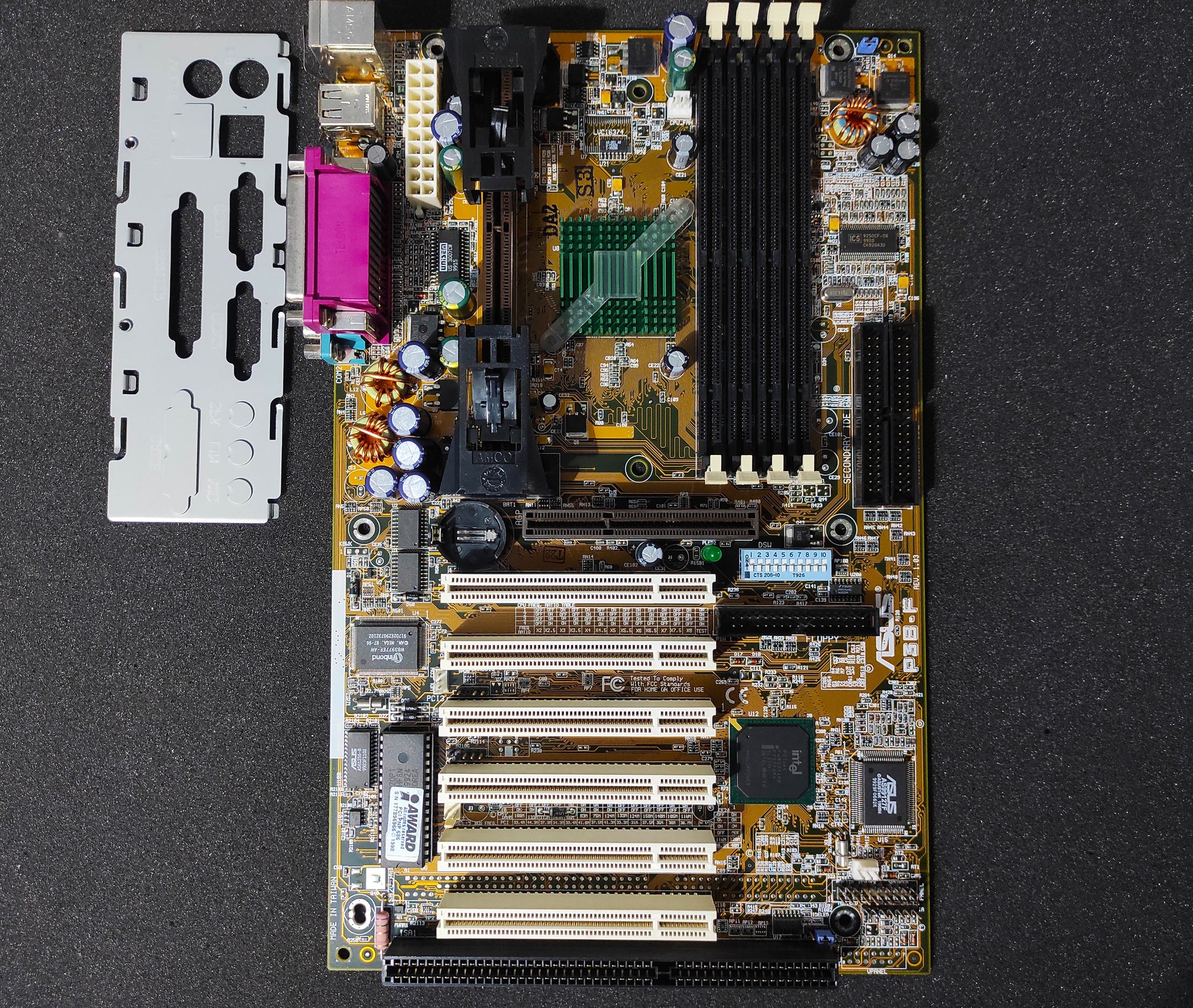 ASUS P3B-F Slot 1 ATX Retro Motherboard AGP ISA PCI Intel 440BX Chipset