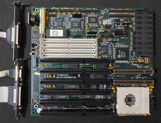 MiTAC PWA-IH4077H B’D Socket 3 486 AT ISA VLB Vintage Retro Motherboard UMC UM8498/8496