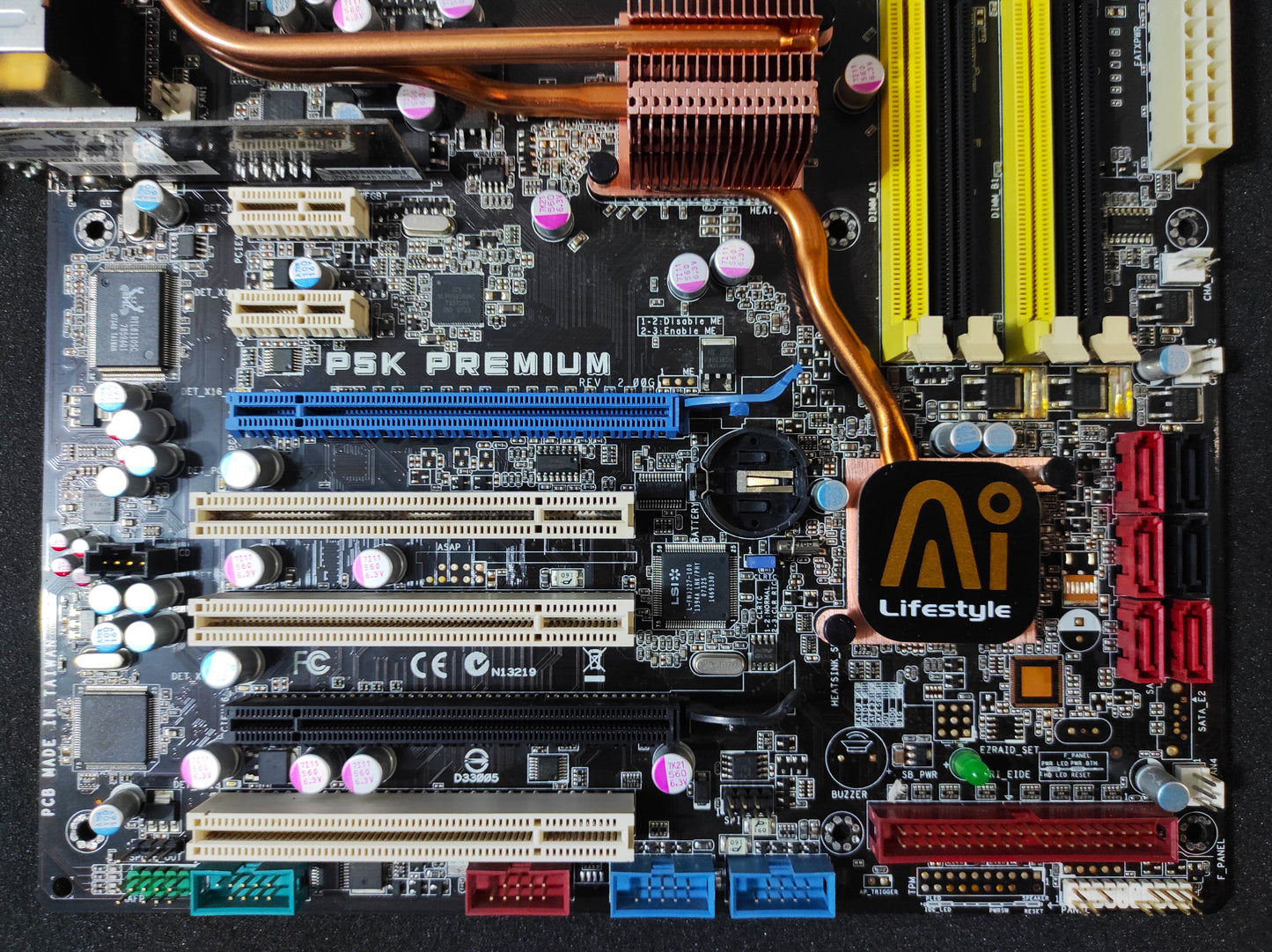 ASUS P5K PREMIUM Socket 775 ATX Motherboard DDR2 PCIe x16 PCI SATA Intel P35