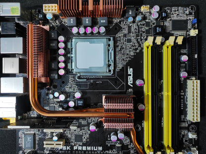ASUS P5K PREMIUM Socket 775 ATX Motherboard DDR2 PCIe x16 PCI SATA Intel P35