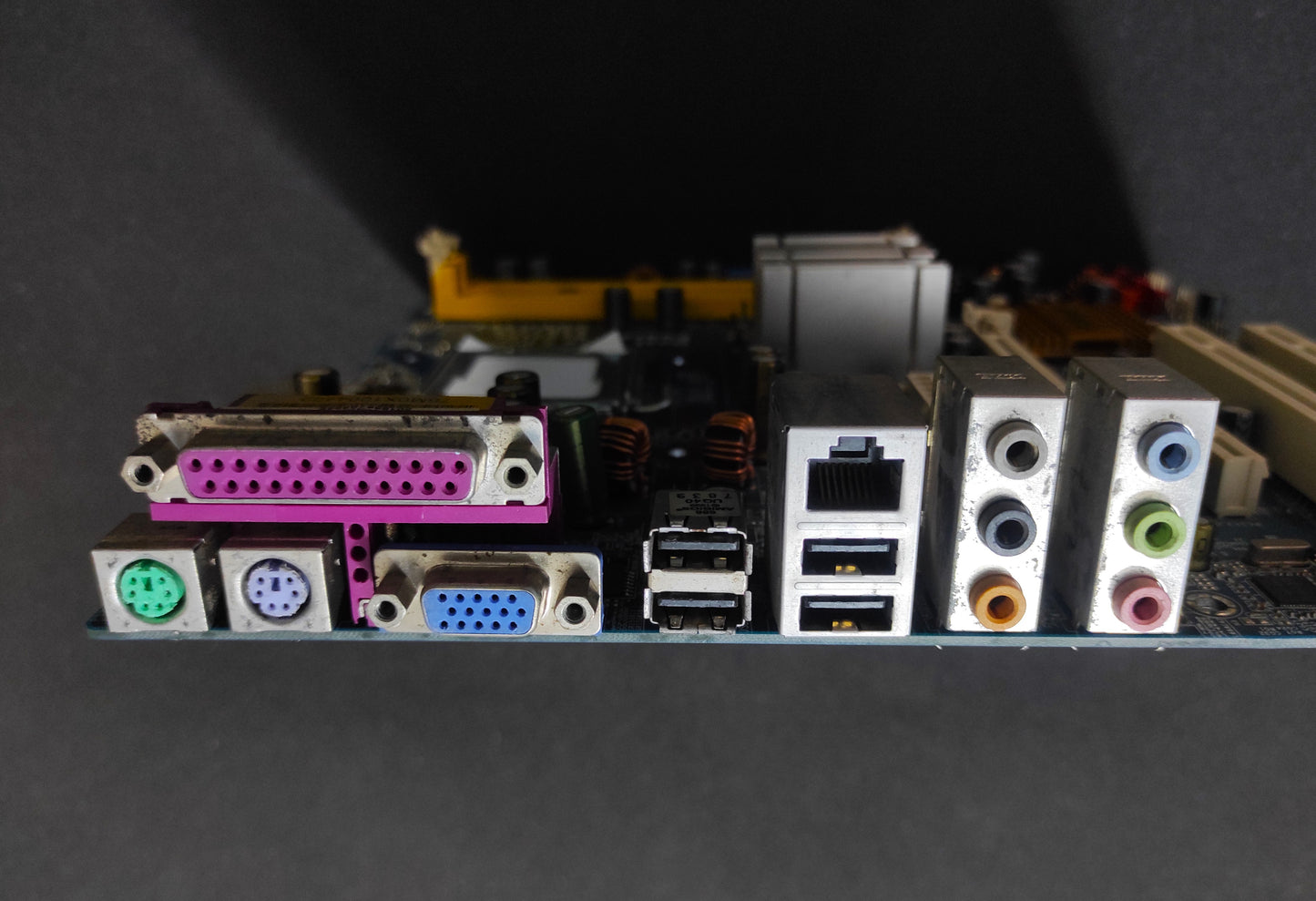 ASRock ConRoe1333-d667 Rev. 1.01 Socket 775 mATX Motherboard DDR2 PCIe x16 PCI SATA