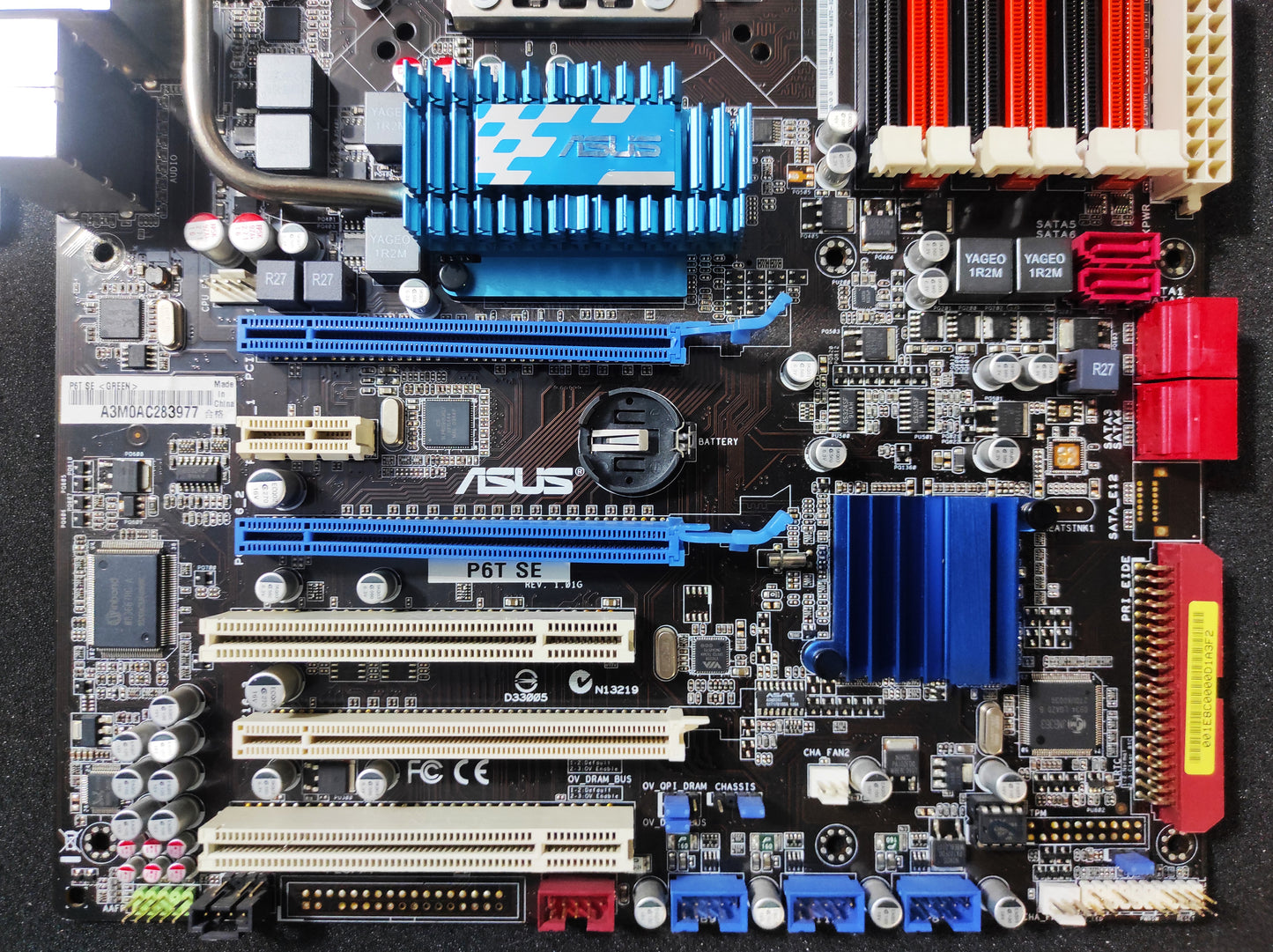 ASUS P6T SE Socket 1366 DDR3 ATX Motherboard ATi CrossfireX Intel X58 Chipset