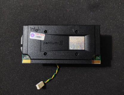 Intel Pentium III SL454 Slot 1 700/256/100/1.65V S1 700MHz Vintage Retro CPU