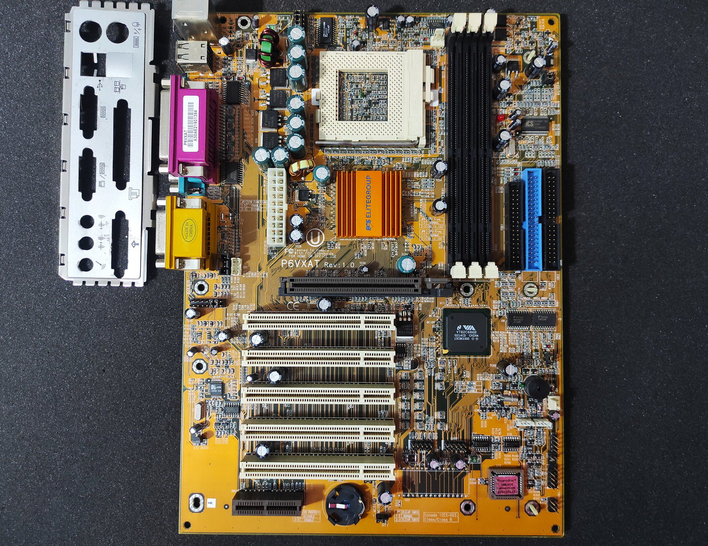 ECS P6VXAT Tualatin Socket 370 ATX Motherboard AGP PCI Apollo Pro 133T Chipset