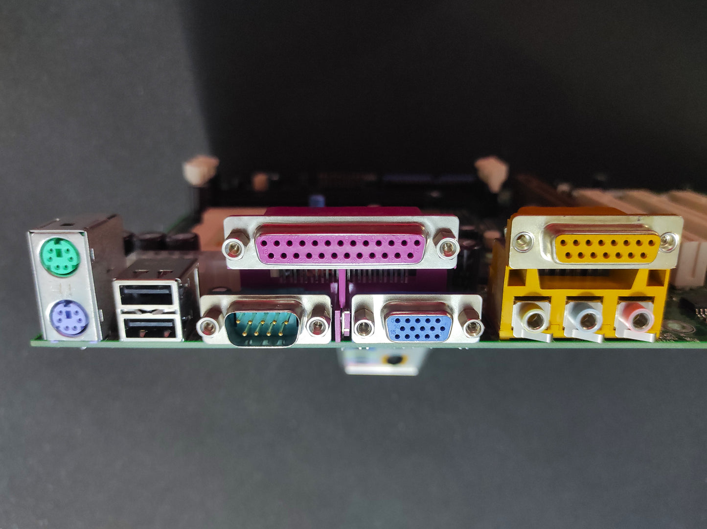 Supermicro P3TSSA Rev 1.2 Socket 370 ATX Retro Motherboard AGP Pro PCI Intel 815E Chipset