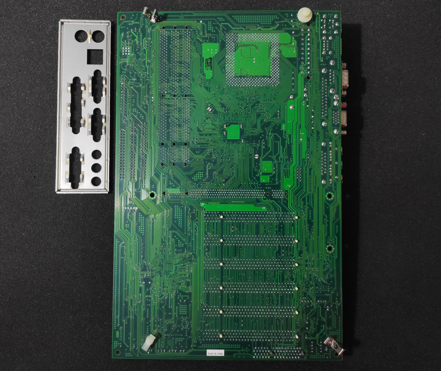 Supermicro P3TSSA Rev 1.2 Socket 370 ATX Retro Motherboard AGP Pro PCI Intel 815E Chipset