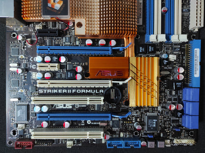 ASUS Striker II Formula Socket 775 ATX Motherboard DDR2 Nvidia nForce 780i SLI Chipset