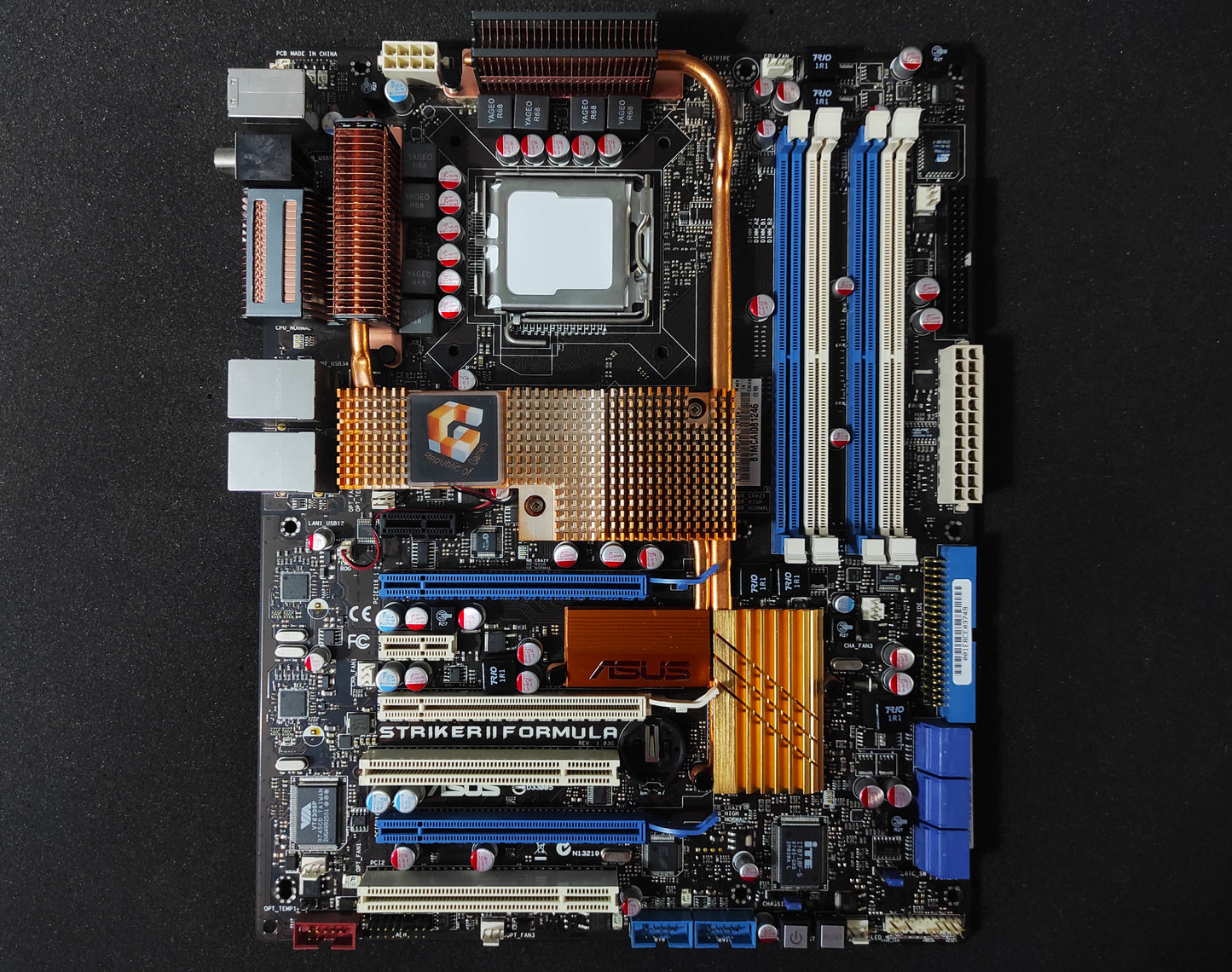ASUS Striker II Formula Socket 775 ATX Motherboard DDR2 Nvidia nForce 780i SLI Chipset