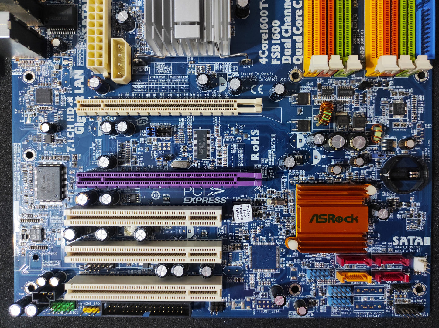 ASRock 4Core1600Twins-P35 Socket 775 ATX Motherboard DDR2 DDR3 PCIe Intel P35 Chipset