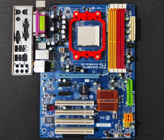 Gigabyte GA-M52L-S3 Socket AM2 ATX AMD Motherboard DDR2 Nvidia nForce 520 LE Chipset