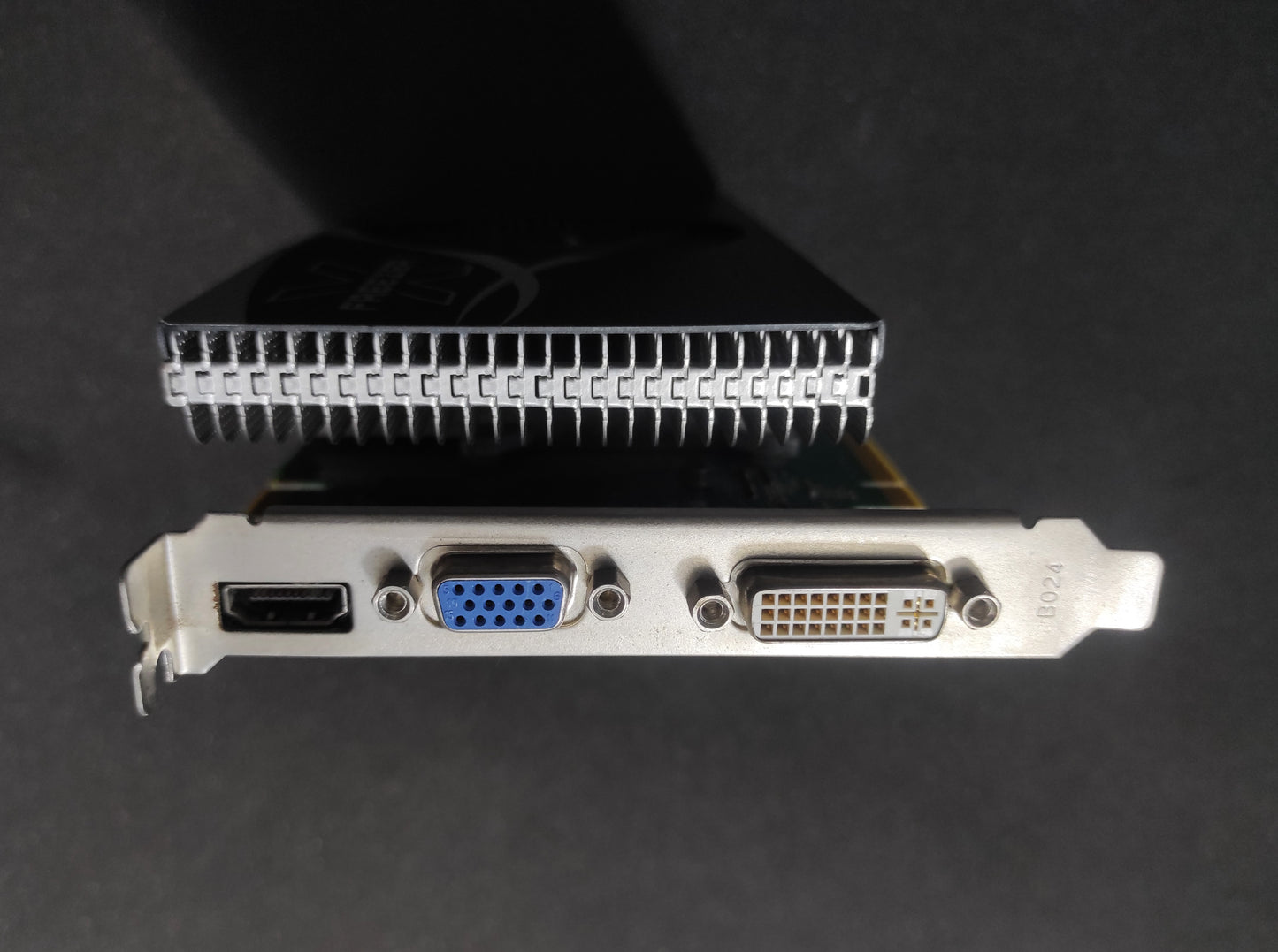 Inno3D NVIDIA GeForce 9800 GT 512MB GDDR3 PCI-e HDMI VGA DVI Graphics Video Card