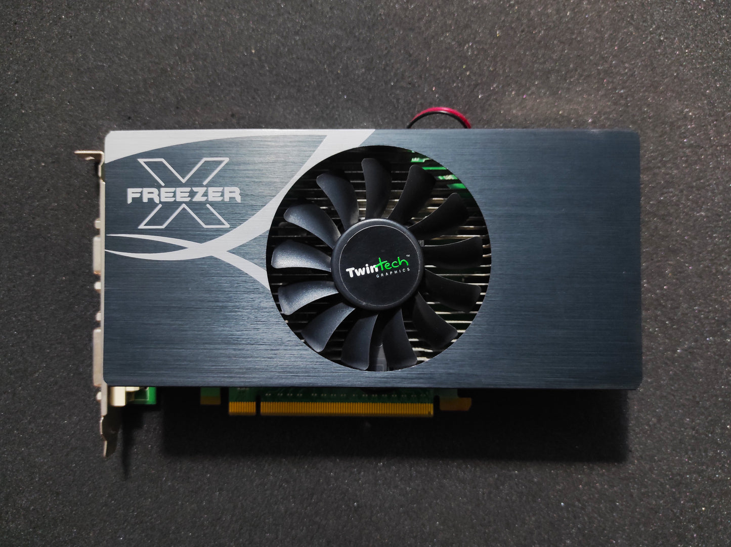 Inno3D NVIDIA GeForce 9800 GT 512MB GDDR3 PCI-e HDMI VGA DVI Graphics Video Card