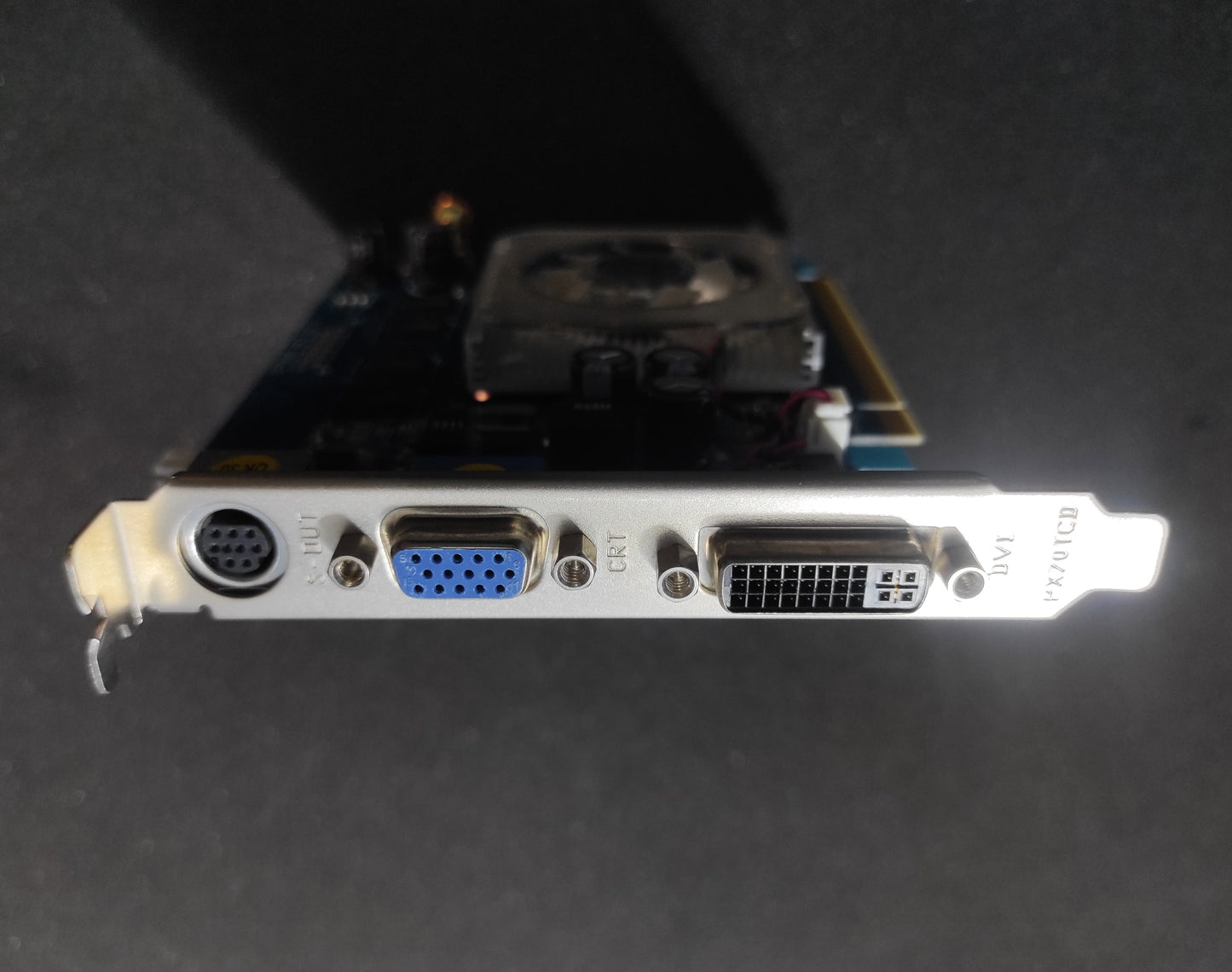 Sparkle SFPX95 NVIDIA GeForce 9400 GT 512MB GDDR2 PCI-e VGA DVI Graphics Video Card SF-PX94GT512U2-HP