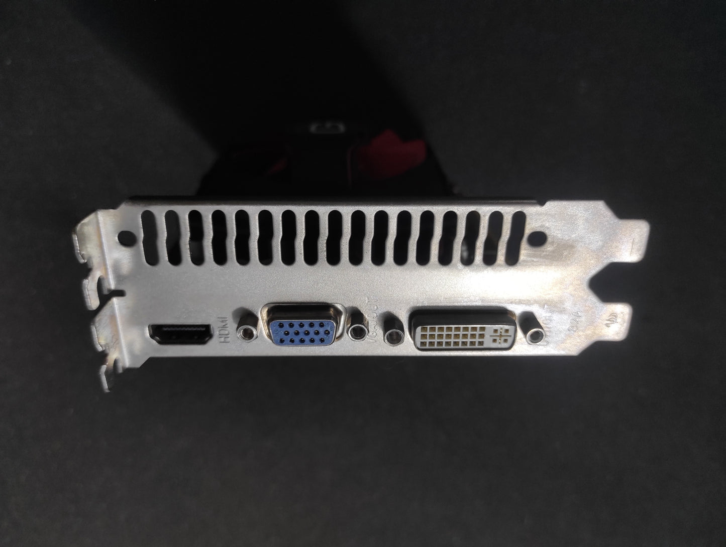 Gainward NVIDIA GeForce GT 240 1GB PCI-e HDMI VGA DVI Graphics Video Card