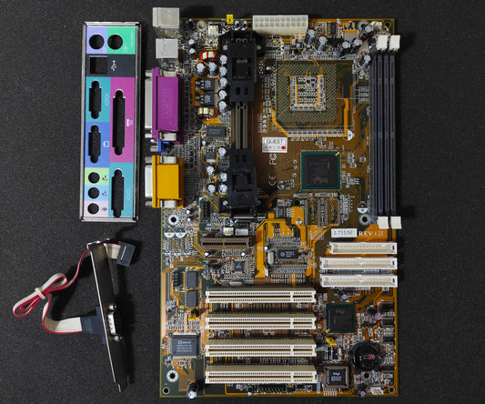 Jetway J-711AF J-911AF REV 1.11 Slot 1 ATX Vintage Retro Motherboard Intel 810 Chipset