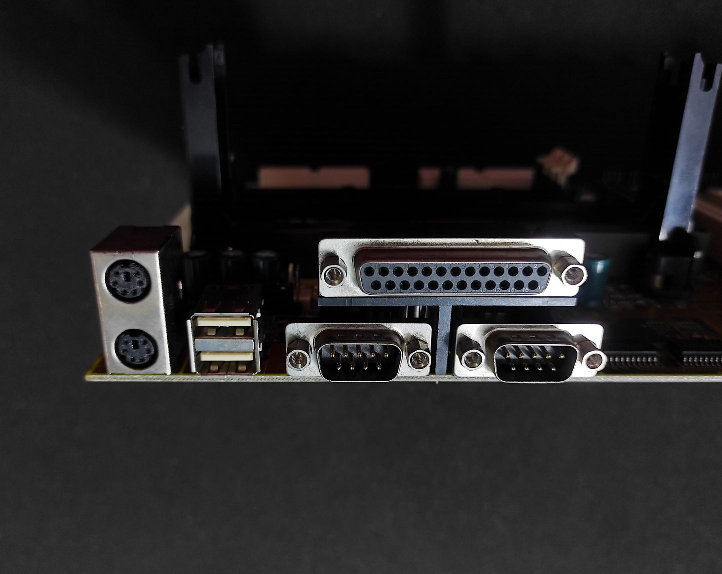 ECS P6BX-A+ Rev 1.2 Socket 370 Slot 1 ATX Motherboard AGP ISA Intel 440BX Chipset