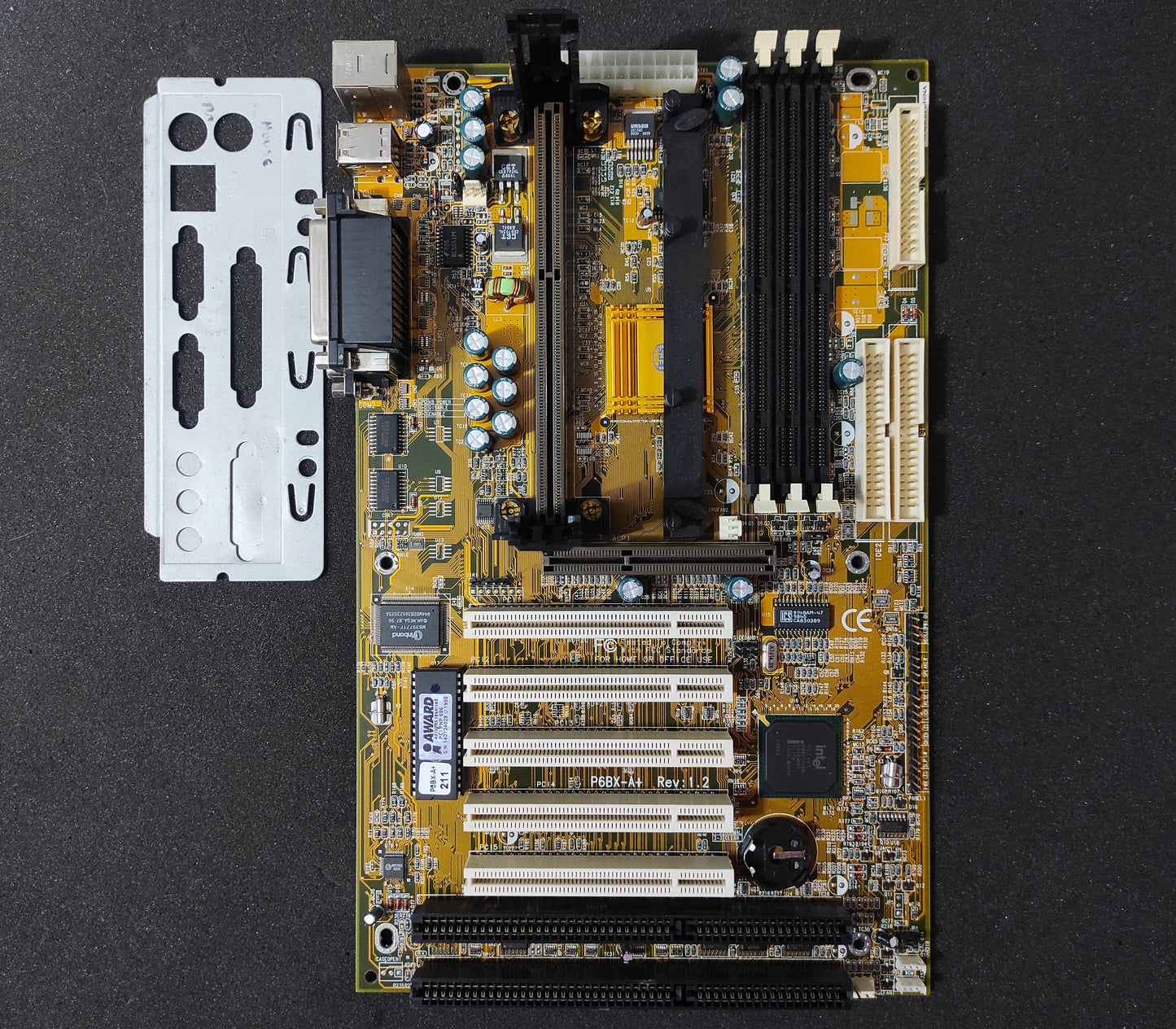 ECS P6BX-A+ Rev 1.2 Socket 370 Slot 1 ATX Motherboard AGP ISA Intel 440BX Chipset