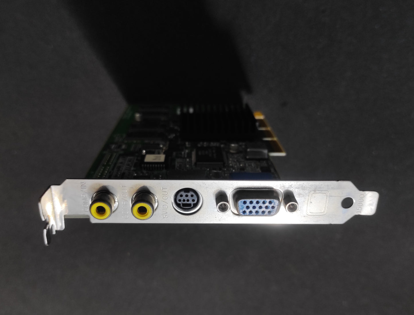 ATI Rage 128 Fury Pro Xpert 2000 AGP 32MB VGA S-Video Graphics Card 109-63200-01