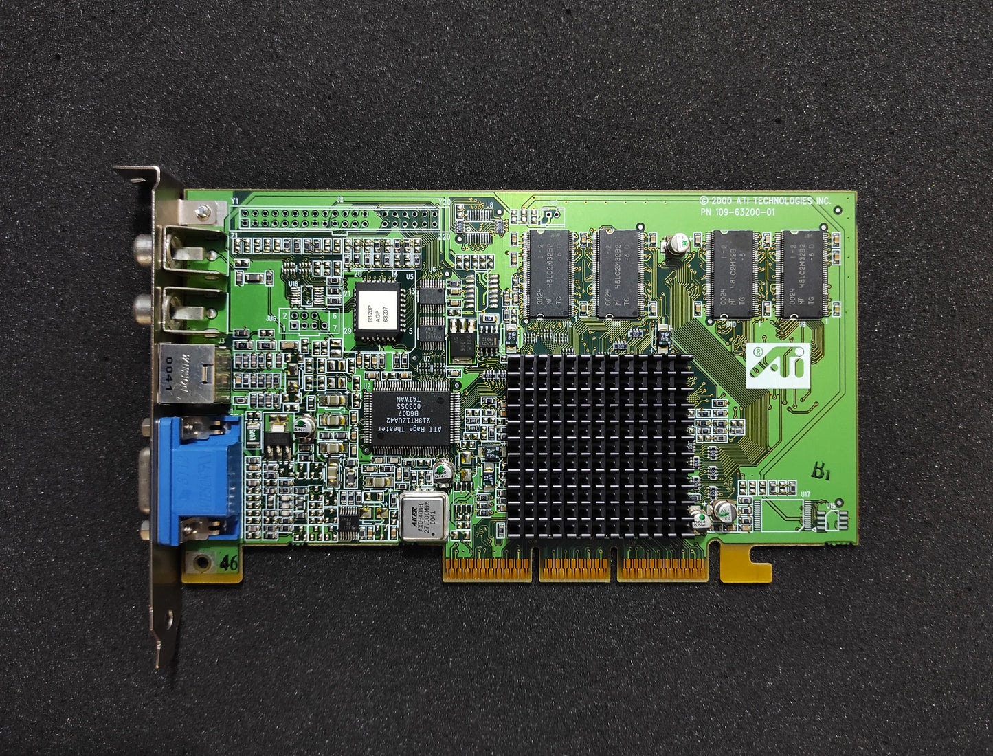 ATI Rage 128 Fury Pro Xpert 2000 AGP 32MB VGA S-Video Graphics Card 109-63200-01