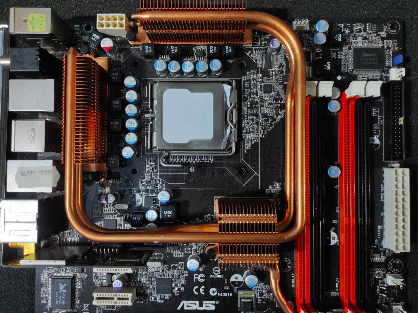 ASUS P5K3 Deluxe Socket 775 ATX Motherboard DDR3 PCIe x16 PCI SATA Intel P35 Chipset