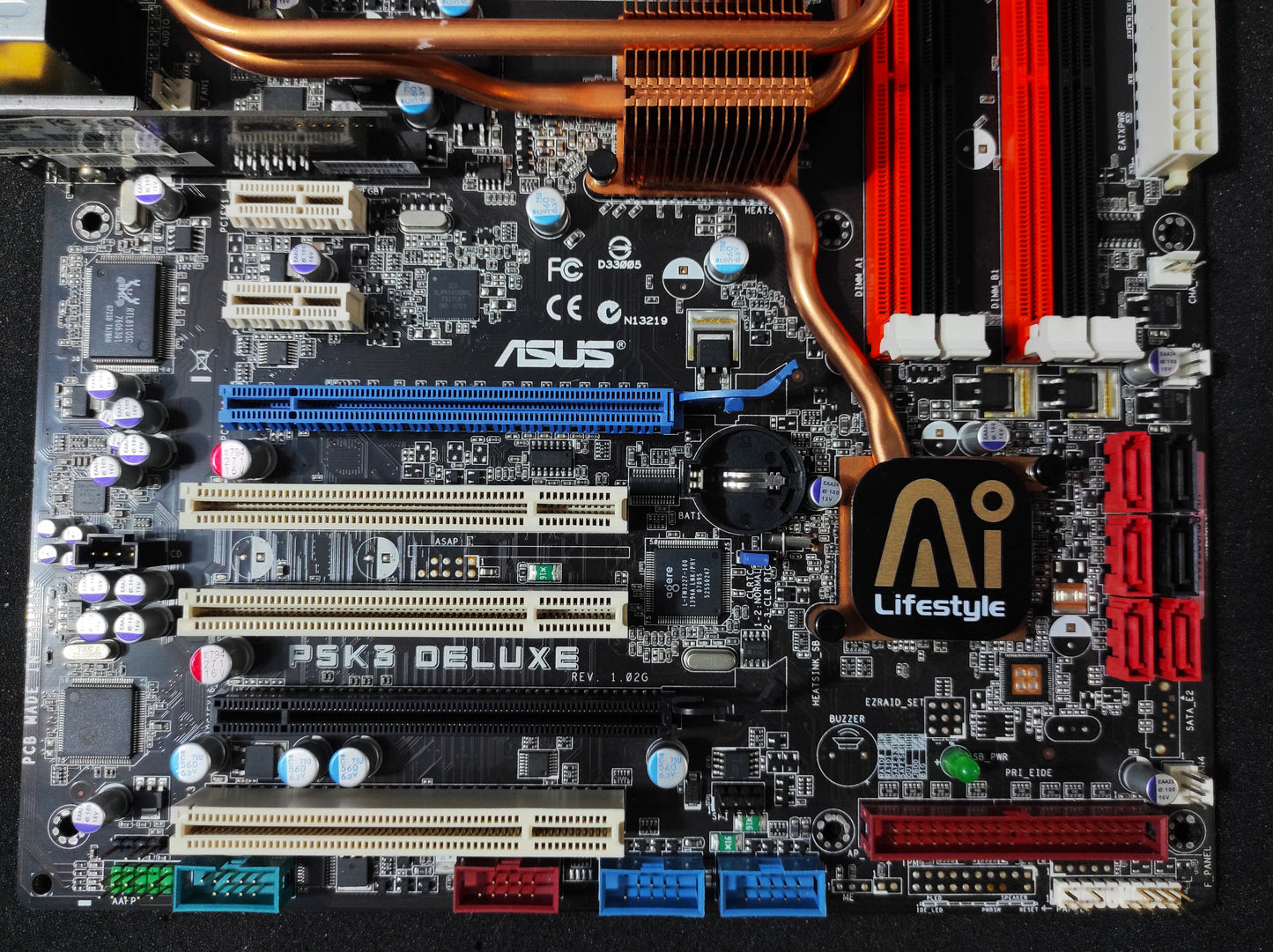 ASUS P5K3 Deluxe Socket 775 ATX Motherboard DDR3 PCIe x16 PCI SATA Intel P35 Chipset