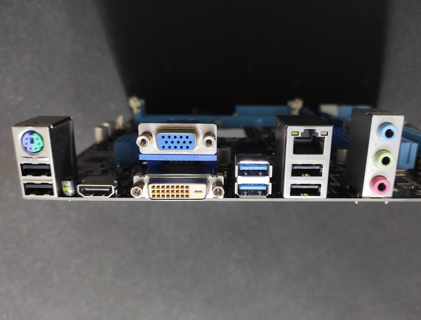 ASUS P8H67-M LE Socket 1155 mATX Motherboard DDR3 Intel H67 Express Chipset