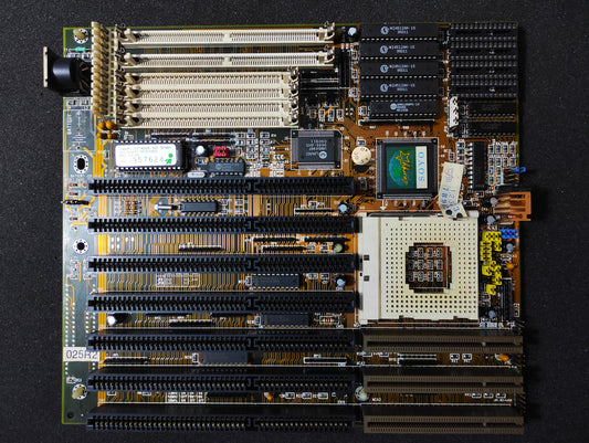 Soyo SY-025R2 Socket 3 AT 486 Vintage Retro Motherboard ISA VLB UMC UM8498F/8496F Chipset