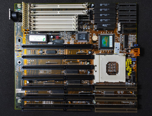 Soyo SY-025R2 Socket 3 AT 486 Vintage Retro Motherboard ISA VLB UMC UM8498F/8496F Chipset