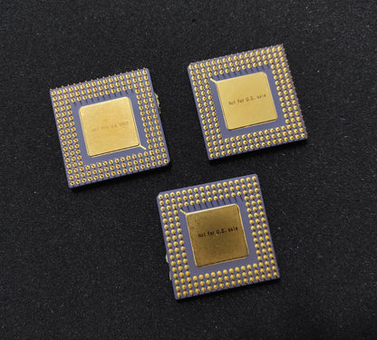 UMC GREEN CPU U5SX 486-40 Socket 3 40MHz 486 SX Vintage Retro Ceramic CPU