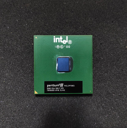 Intel Pentium III SL44G Socket 370 550E/256/100/1.65V Vintage Retro CPU