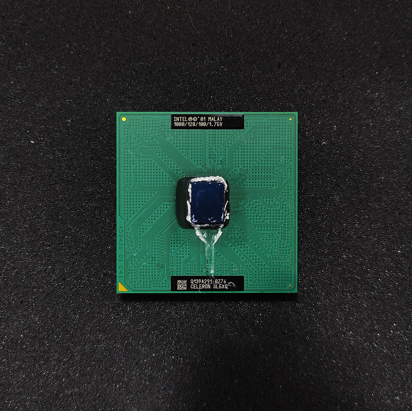 Intel Celeron SL5XQ Socket 370 1000MHz/128/100/1.75V Vintage Retro CPU
