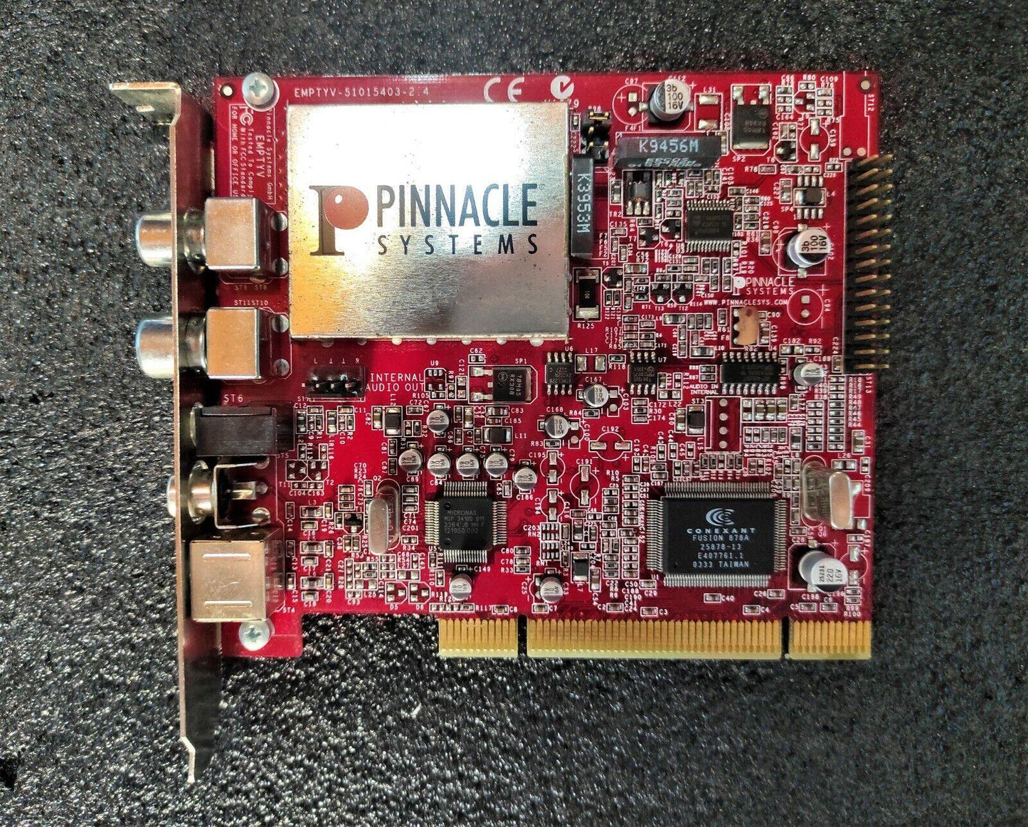 Pinnacle Systems EMPTYV-51015403-2.4 PCI TV Card DVB-T Radio S-Video Composite - Retro PC Hardware & More