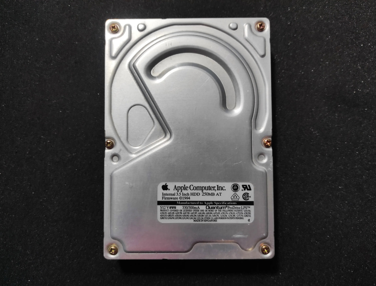 Apple 655-0230 Quantum Maverick 270AT 270MB IDE 3.5’’ Vintage Retro Hard Drive HDD 36000RPM 128KB