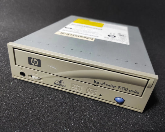HP CD-Writer 9700 Series IDE 5.25’’ Internal Retro CD-RW Drive C9627-5600
