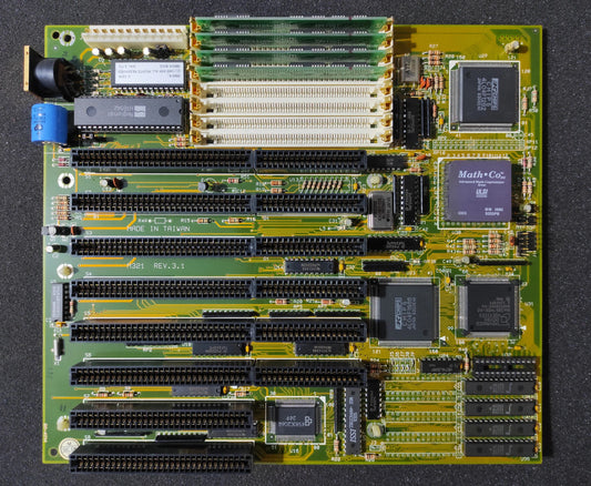 PCChips M321 Rev. 3.1 386 AT Vintage Retro Motherboard with ULSI Math ISA CHIP 5 + 6 Chipset